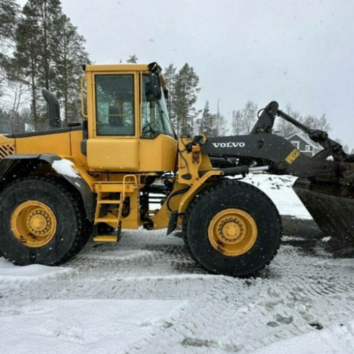 Продажа погрузчика  VOLVO L90E